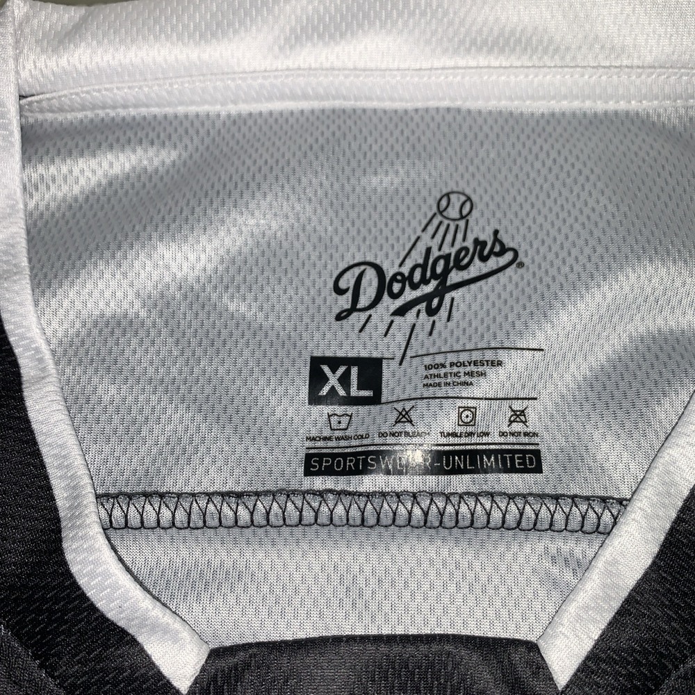Los Angeles Dodgers x Los Angeles Kings 2024 Night Hockey Jersey Men's XL - Picture 2 of 8